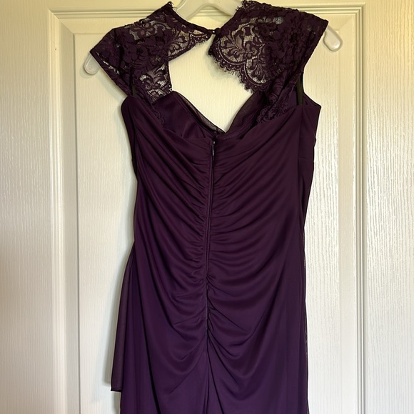 Formal dress with shawl - Picture 3 of 4